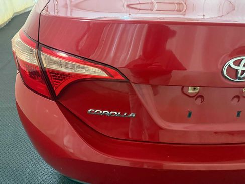 Used 2018 Toyota Corolla LE image 17