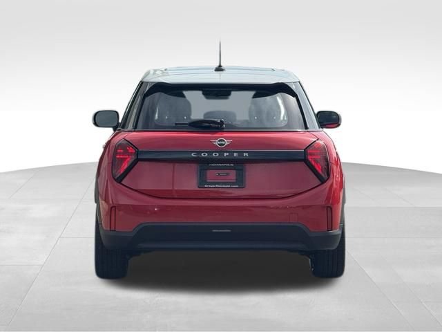 Used 2026 MINI Cooper 4-Door Hardtop FWD image 6