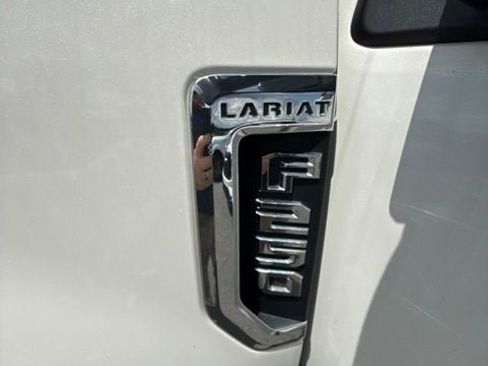 Certified 2021 Ford F250 Lariat w/ Lariat Value Package AWD/4WD image 19