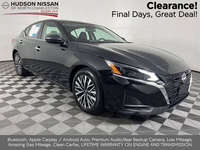 Used 2024 Nissan Altima 2.5 SV
