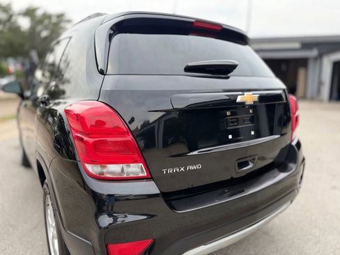 Used 2019 Chevrolet Trax LT w/ LT Convenience Package image 30