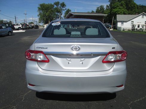 Used 2011 Toyota Corolla LE FWD image 14
