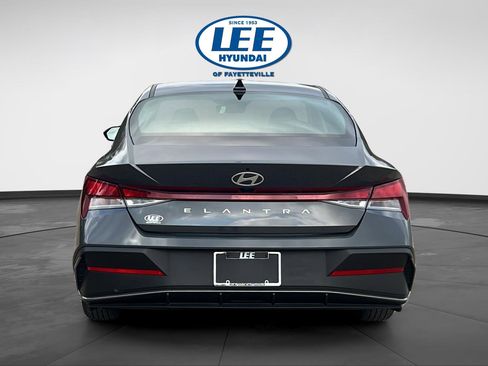 Certified 2024 Hyundai Elantra SEL image 5