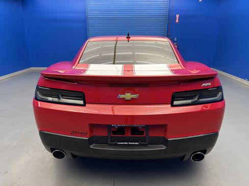 Used 2014 Chevrolet Camaro SS w/ White Rally Stripe Package RWD image 6