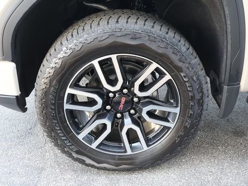 New 2026 GMC Sierra 1500 AT4 w/ AT4 Premium Package AWD/4WD image 10