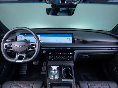 Used 2025 Genesis G80 3.5T Sport Prestige image 11