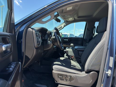 Used 2019 Chevrolet Silverado 1500 RST AWD/4WD image 12