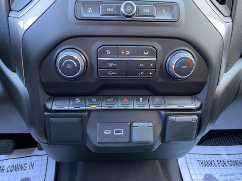 Used 2022 Chevrolet Silverado 1500 Custom Trail Boss w/ Safety Confidence Package AWD/4WD image 28