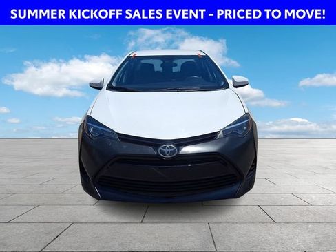 Used 2017 Toyota Corolla L FWD image 3