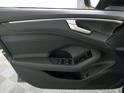 New 2026 Audi A6 Premium Plus image 10