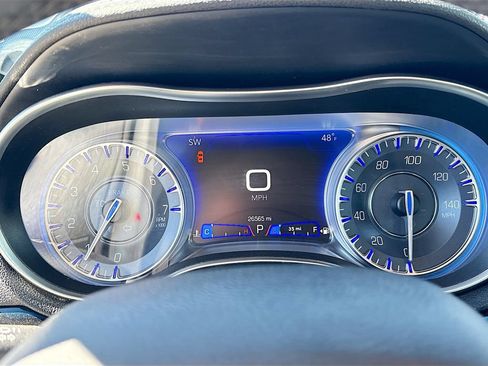 Used 2023 Chrysler 300 Touring w/ Sport Appearance Package RWD image 12