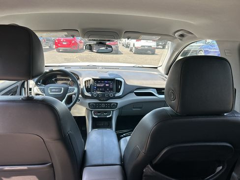 Used 2023 GMC Terrain SLT w/ Infotainment Package II AWD/4WD image 14