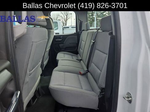 Certified 2018 Chevrolet Silverado 1500 W/T w/ Trailering Package image 24
