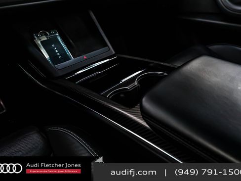 Used 2023 Tesla Model X Plaid image 5