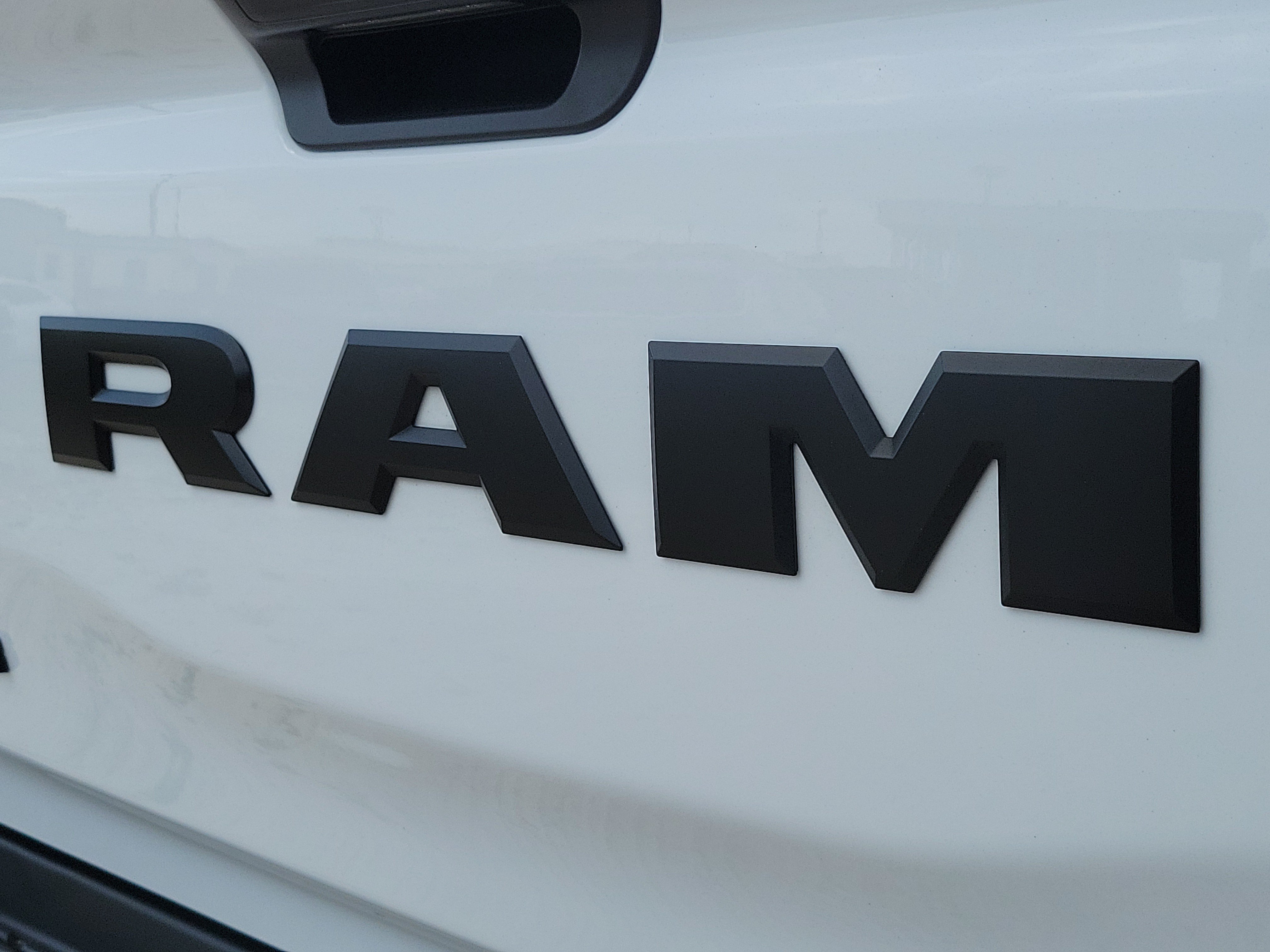 Used 2025 RAM 1500 Big Horn AWD/4WD image 6