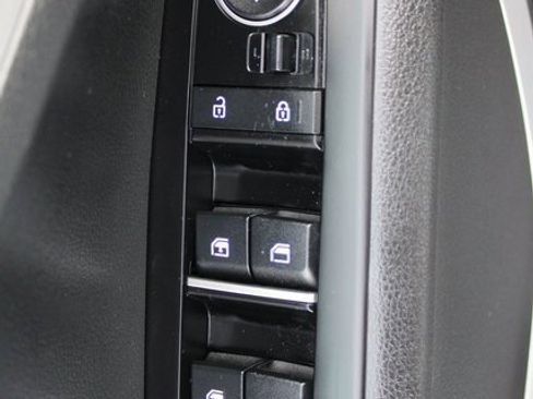 Certified 2024 Kia Soul LX w/ Option Group 015 image 8