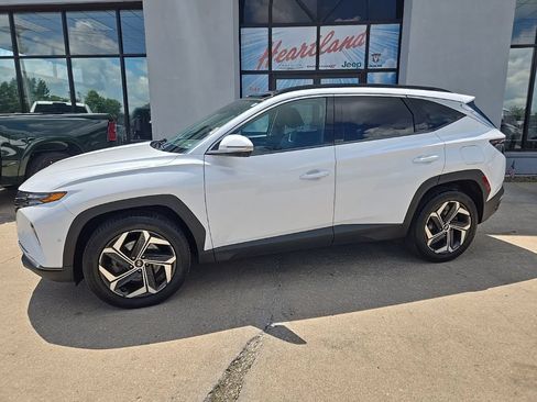 Used 2022 Hyundai Tucson Limited AWD/4WD image 5