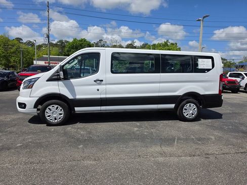 Used 2023 Ford Transit 350 XLT RWD image 19