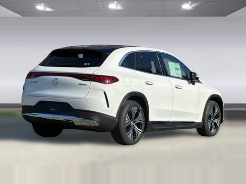 Used 2026 Mercedes-Benz EQE 320 4MATIC SUV image 8