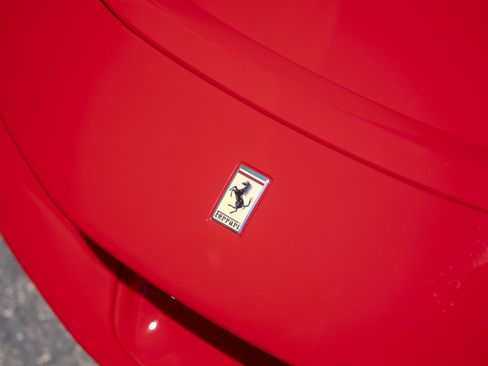 Used 2022 Ferrari SF90 Spider AWD/4WD image 22