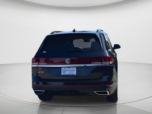 New 2026 Volkswagen Atlas SE FWD image 7