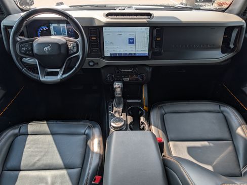 Used 2022 Ford Bronco Badlands AWD/4WD image 10