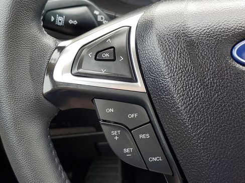 Certified 2024 Ford Edge SEL w/ Convenience Package AWD/4WD image 18
