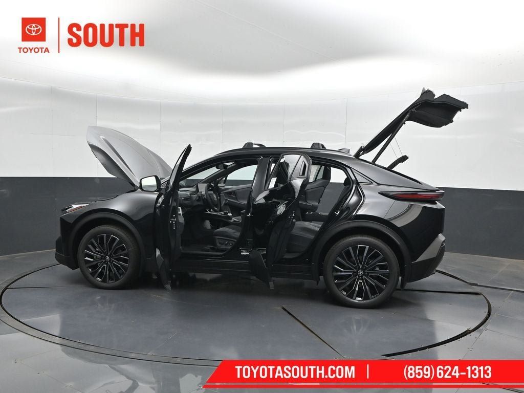 New 2026 Toyota C-HR AWD/4WD image 59