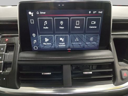 Used 2023 GMC Yukon XL SLE image 24