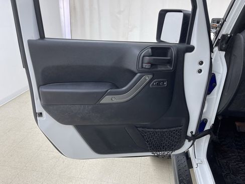 Used 2017 Jeep Wrangler Unlimited Sport w/ Quick Order Package 24S image 17