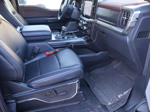 Used 2023 Ford F150 Lariat AWD/4WD image 16