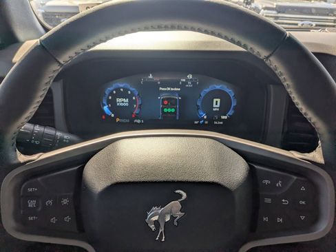 New 2025 Ford Bronco Badlands image 28