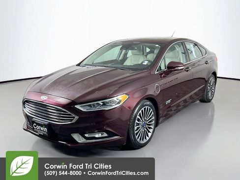 Used 2017 Ford Fusion Energi Titanium image 5