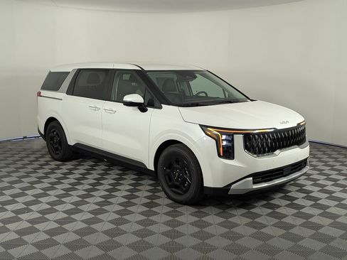 New 2026 Kia Carnival LXS image 6