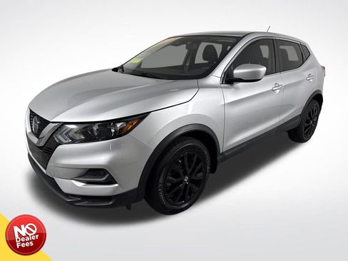 Used 2022 Nissan Rogue Sport S image 8