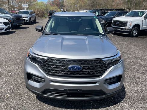 Used 2021 Ford Explorer 2WD image 3