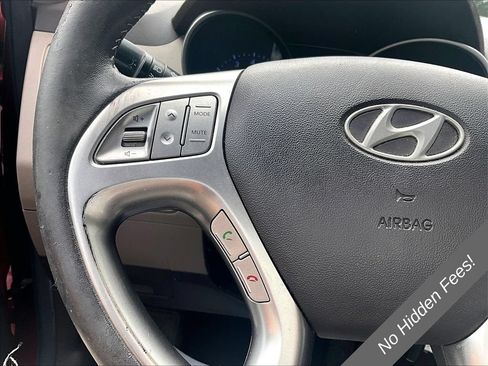 Used 2011 Hyundai Tucson GLS FWD image 15