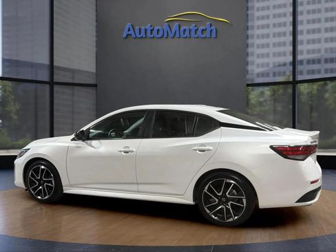 Used 2024 Nissan Sentra SR FWD image 8