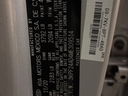 Used 2021 Kia Forte LXS image 11