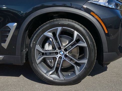 New 2026 BMW X5 xDrive50e w/ Executive Package image 9