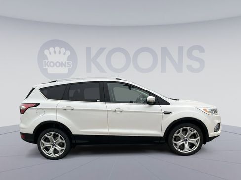 Used 2017 Ford Escape Titanium image 8