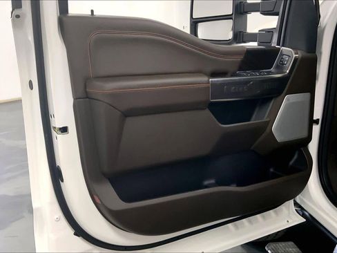 New 2026 Ford F250 King Ranch image 10