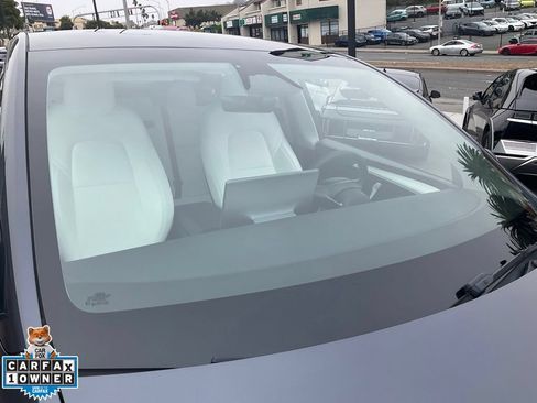 Used 2023 Tesla Model Y Long Range AWD/4WD image 74