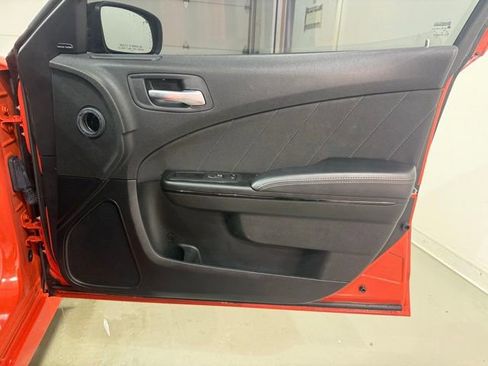 Used 2023 Dodge Charger R/T w/ Harman/Kardon Audio Group image 25
