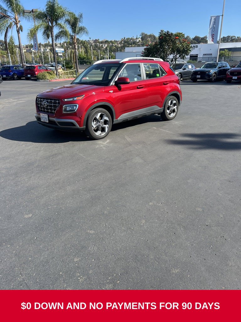 Used 2025 Hyundai Venue SEL FWD image 1