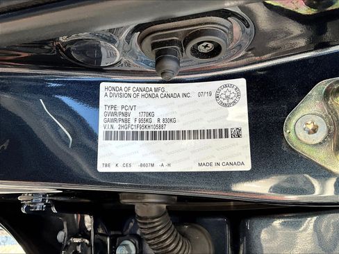 Used 2019 Honda Civic Touring image 19