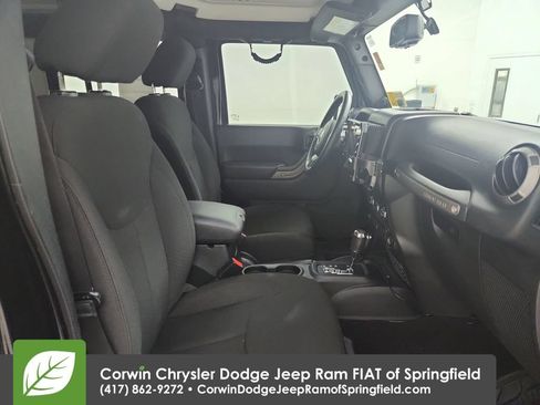 Used 2014 Jeep Wrangler Unlimited Sport w/ Quick Order Package 24S AWD/4WD image 32