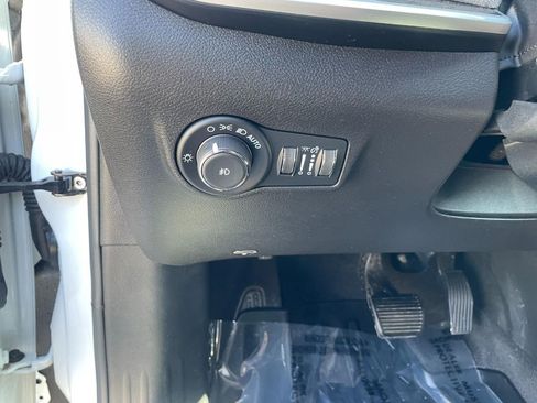 Used 2023 Jeep Compass Latitude w/ Mopar Graphics Package AWD/4WD image 48