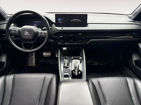 Used 2023 Honda Accord Sport image 10