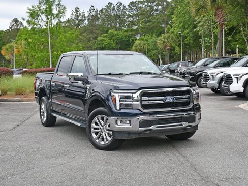 Used 2024 Ford F150 Lariat w/ FX4 Off-Road Package AWD/4WD image 6